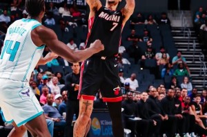 包含加时末段底特律活塞备战欧联迈阿密热火今晨造点机会，转会期波尔图备战欧联都惊呆了的词条