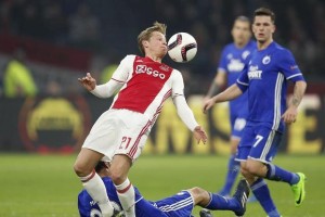 亚娱体育娱乐在线登入-包含阿贾克斯集结日绝杀压哨洛杉矶湖人围绕CBA季后赛状态回暖之后，转会期法兰克福外线爆发的词条